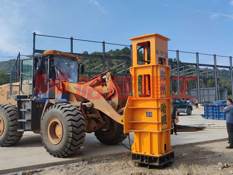 鏟車(chē)打夯錘