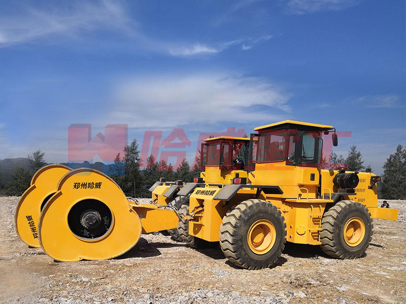 沖擊壓路(lù)機(jī)價格