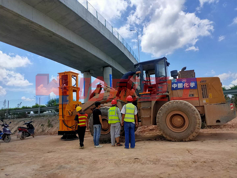 鏟車(chē)液壓夯