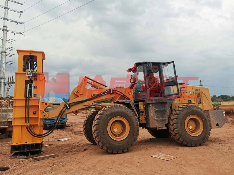 裝載機(jī)液壓夯實機(jī)