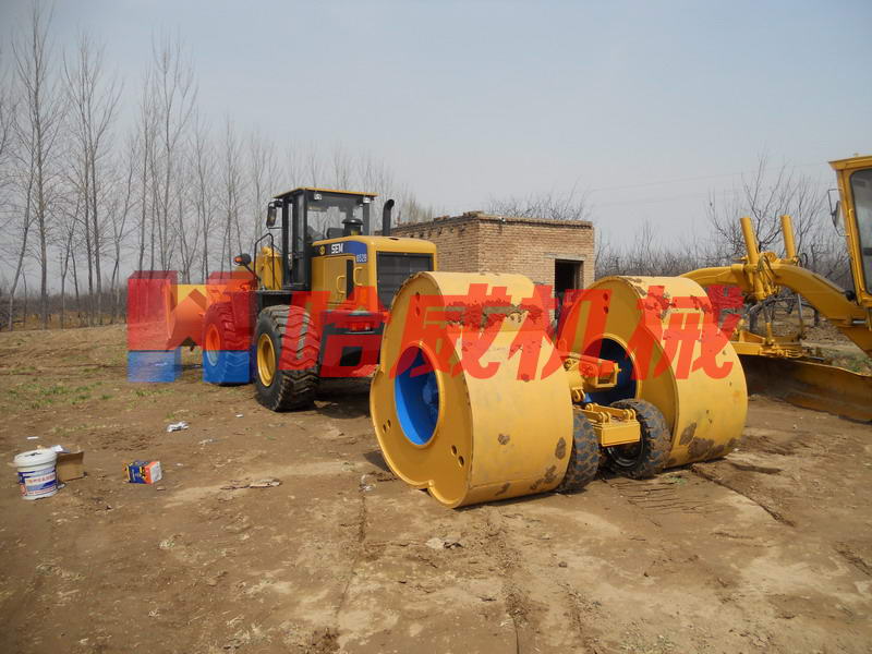 沖擊壓路(lù)機(jī)租賃價格