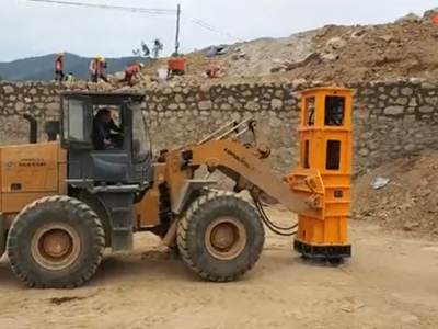 山(shān)西(xī)晉城(chéng)液壓夯實機(jī)施工(gōng)視(shì)頻(pín)