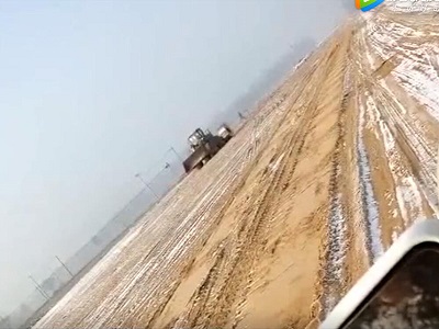 江蘇徐州沖擊壓路(lù)機(jī)現(xiàn)場(chǎng)視(shì)頻(pín)