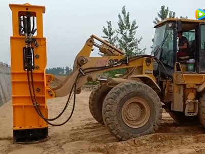 貴州遵義市(shì)液壓夯實機(jī)施工(gōng)視(shì)頻(pín)