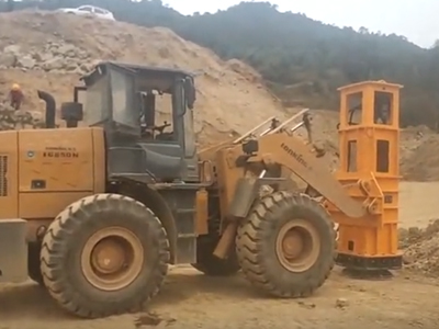 貴州六盤水(shuǐ)市(shì)液壓夯實機(jī)施工(gōng)視(shì)頻(pín)