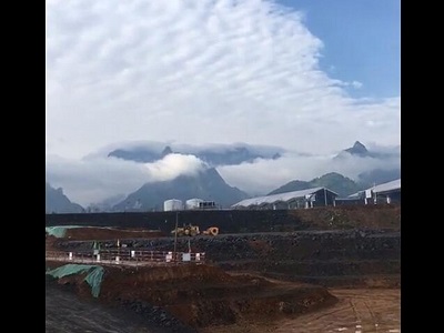 內(nèi)蒙錫林(lín)郭勒盟沖擊壓路(lù)機(jī)現(xiàn)場(chǎng)視(shì)頻(pín)