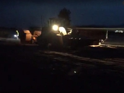 山(shān)西(xī)文(wén)水(shuǐ)縣沖擊壓路(lù)機(jī)現(xiàn)場(chǎng)視(shì)頻(pín)