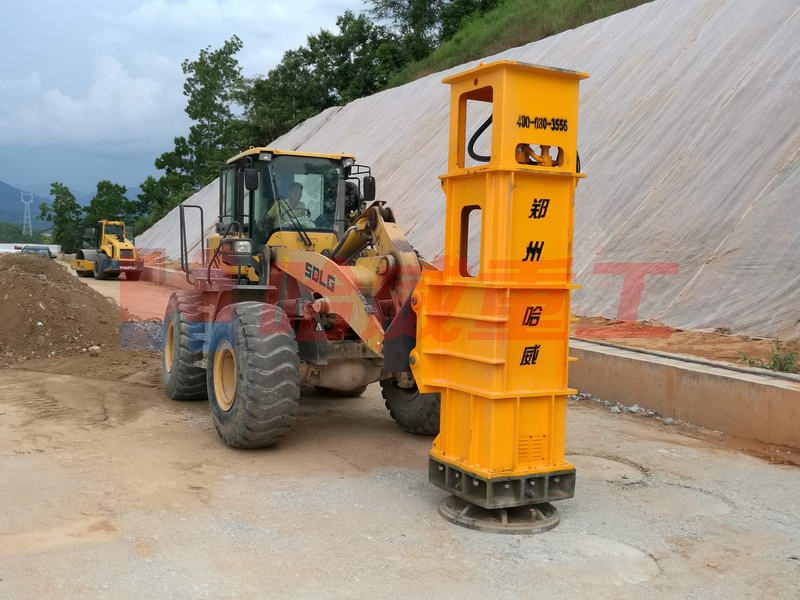 液壓夯實機(jī)