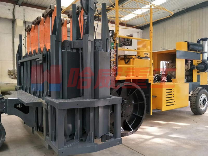 水(shuǐ)泥路(lù)面破碎