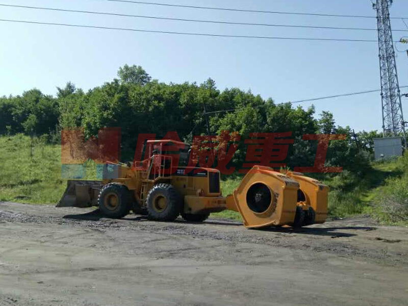 沖擊壓路(lù)機(jī)施工(gōng)