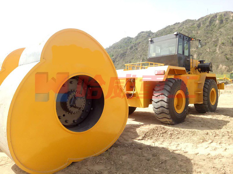 沖擊壓路(lù)機(jī)型号