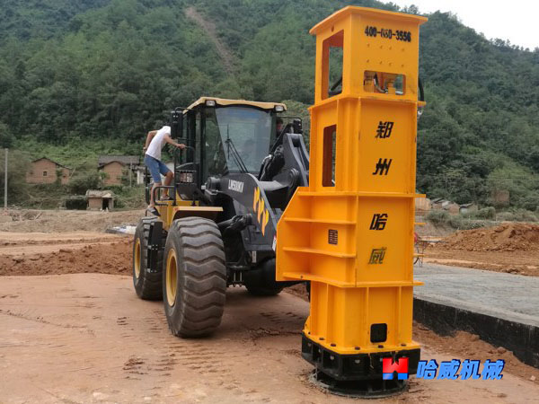 泸州至遵義液壓夯實機(jī)施工(gōng)案例