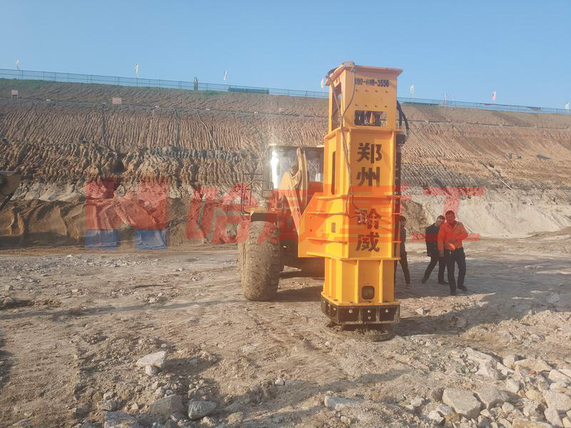 四川省樂(yuè)山(shān)液壓夯實機(jī)施工(gōng)案例