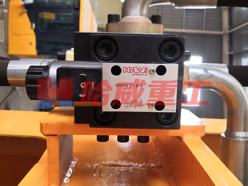 液壓夯實機(jī)配件(jiàn)