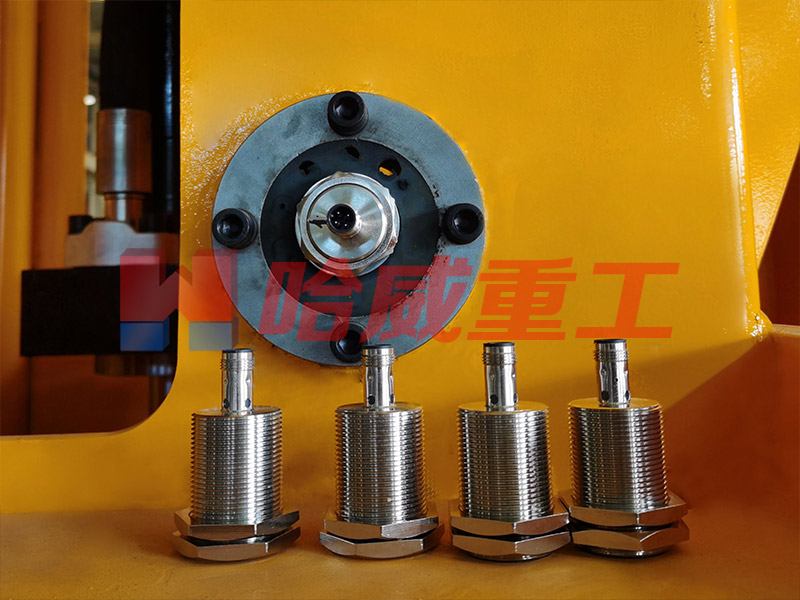 液壓夯實機(jī)配件(jiàn)